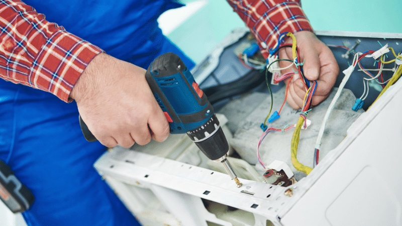 Fatih ECA ECA çamaşır makinesi kart tamiri – Su almama arızası orijinal parça ile giderildi. - Teknik servis örneği